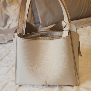 Elegant Cream Handbag